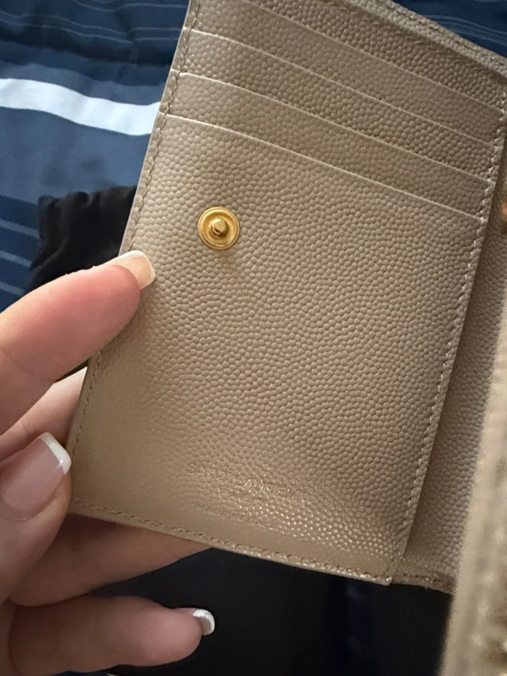 YSL Beige Quilted Wallet - Picture 4 of 8